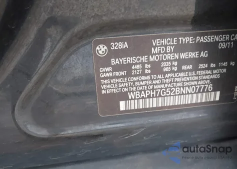 2011 BMW 328I z USA, uszkodzony, nr VIN WBAPH7G52BNN07776